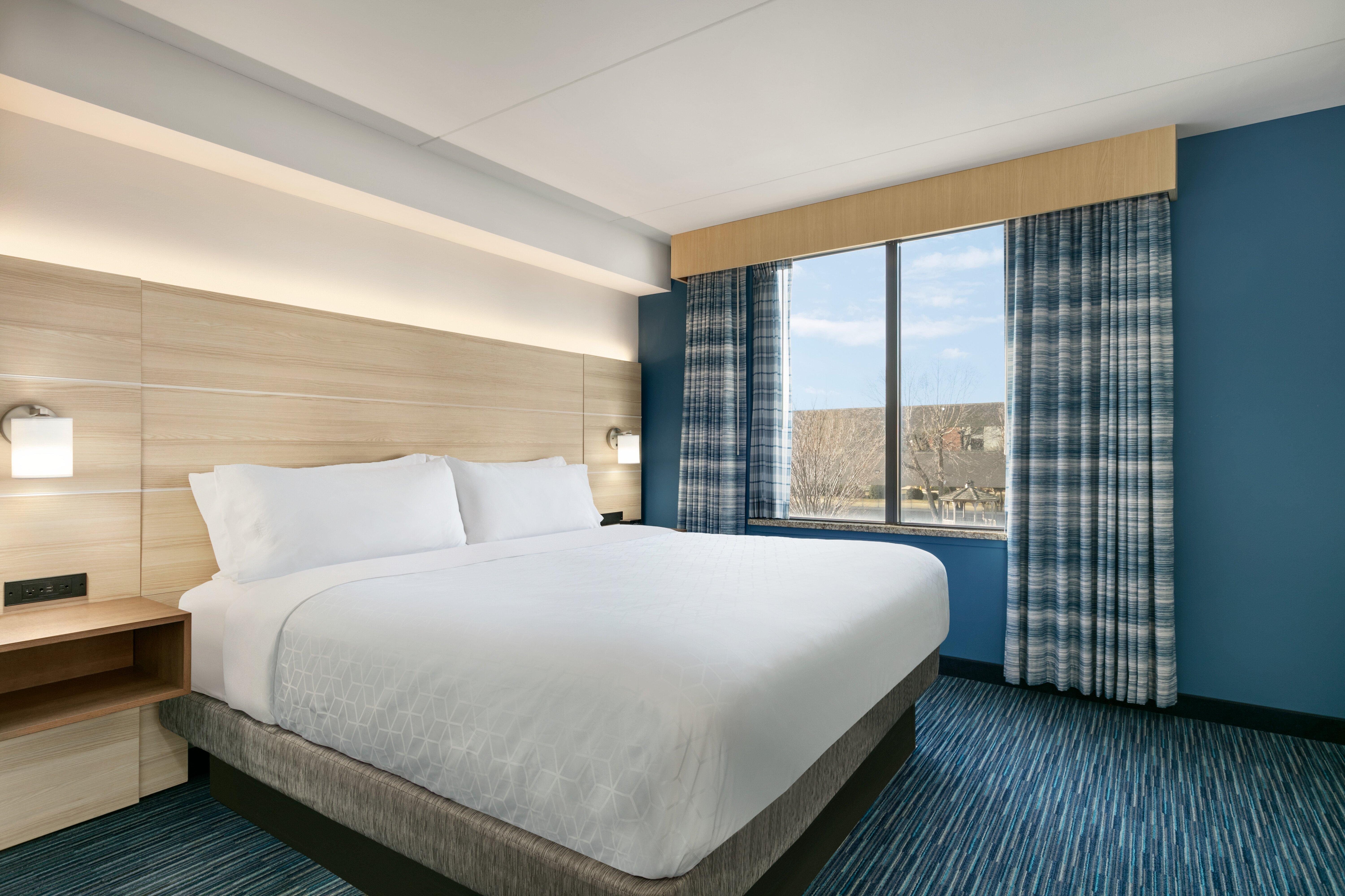 Holiday Inn Express Hotel & Suites Norfolk Airport By Ihg Exterior photo