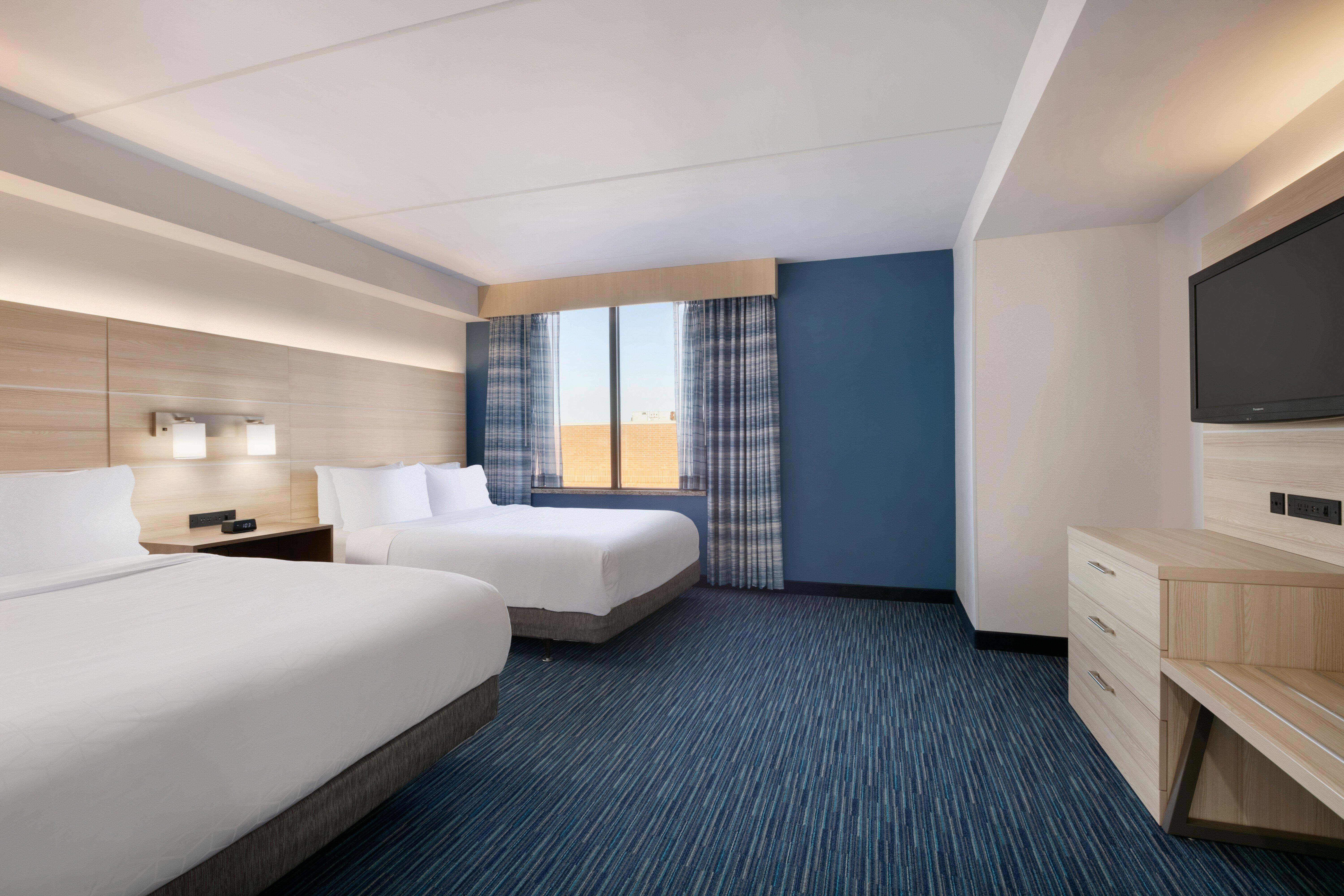 Holiday Inn Express Hotel & Suites Norfolk Airport By Ihg Exterior photo